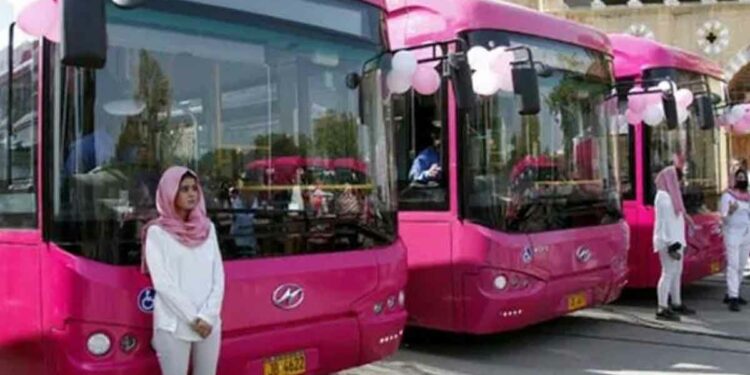 Karachi women get free Pink Bus Service for two months