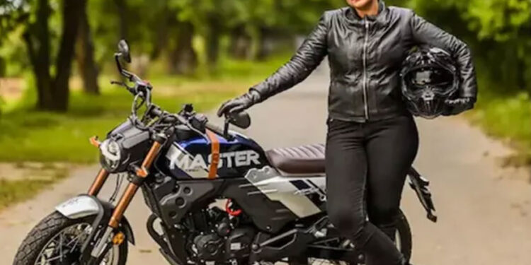 Zenith Irfan: First Pakistani woman on cross-country solo motorcycle journey